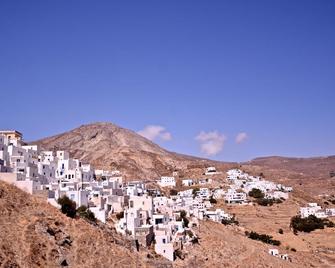 Elegant House with spectacular view at Chora - Serifos - Edificio