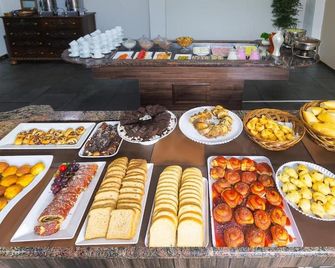 Dan Inn Express Ribeirão Preto - Ribeirão Preto - Buffet
