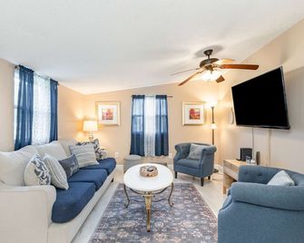 Central Cozy Cottage - Cove - Melbourne - Living room