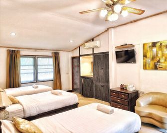 Kong Garden Resort - Pak Chong - Schlafzimmer