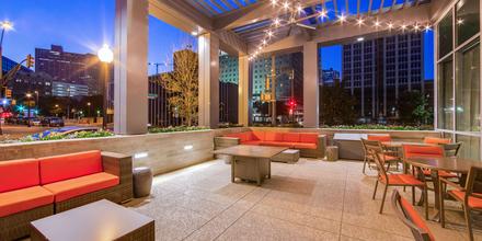 Image of hotel: Hampton Inn & Suites Fort Worth Downtown