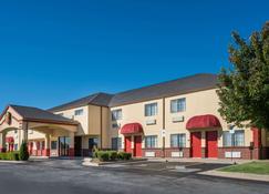 Super 8 by Wyndham Claremore OK - Claremore - Bâtiment
