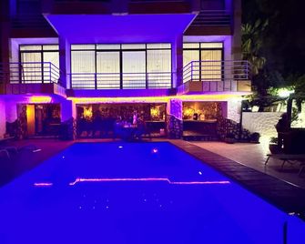 Pacific Hotel - Cesme - Pool
