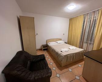 Hotel Gorj - Targu Jiu - Habitación