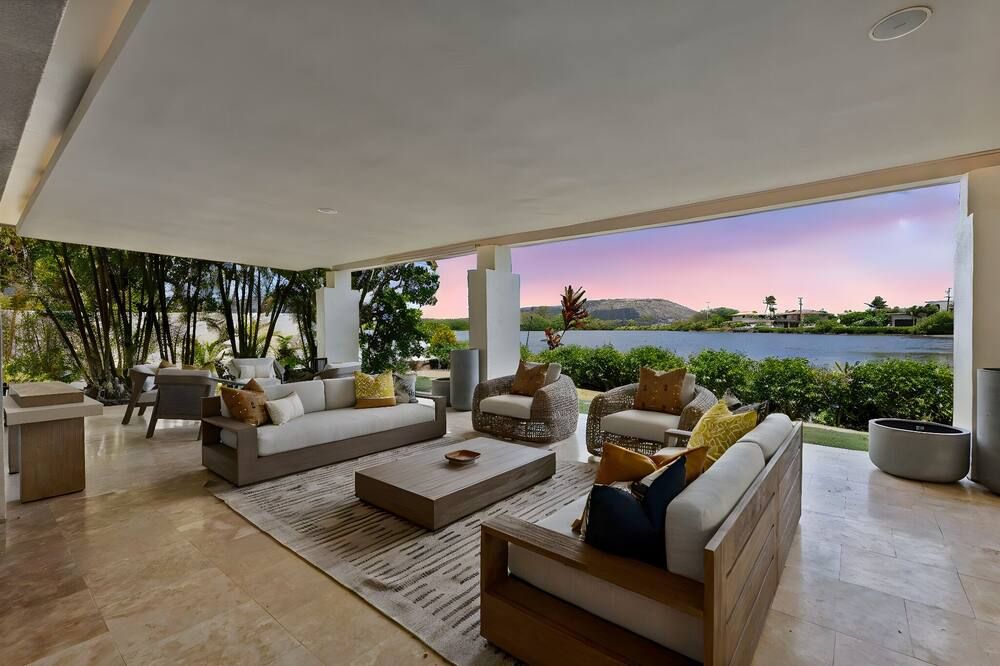 Honolulu Lagoonfront Villa by Gather | Private Pool Villa Near Waikiki & Diamond - Honolulu - Balcony