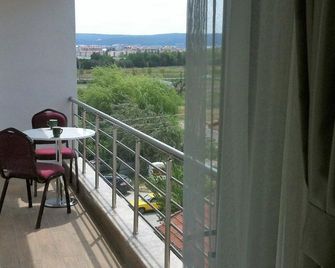 Bayrambey Otel Eskisehir - Eskişehir - Balcony