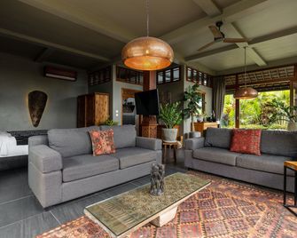 Samanvaya - Adults Only - Sidemen - Salon