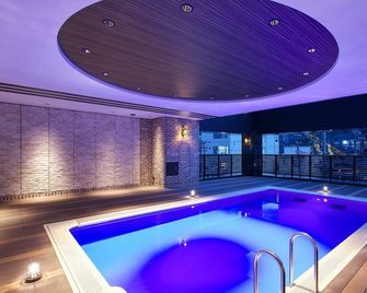 Apa Hotel & Resort Niigata Ekimae Odori - Niigata