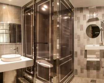 Le Idea Hotel Busan Station - Busan - Bad