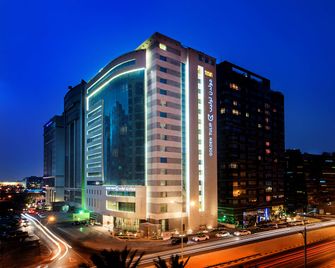 Golden Tulip Doha - Doha - Edificio