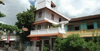 Hotel Coramandal Heritage - Pondicherry