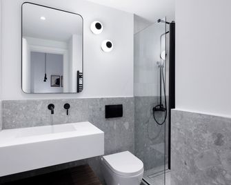 MoRe by Zoia Living - Athens - Bathroom