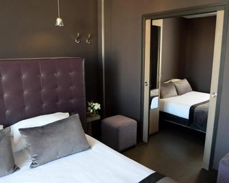 Hôtel Saint-Charles - Paris - Bedroom