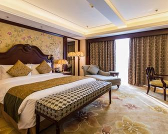 Wangfujing Royal Phoenix Hotel - Beijing - Bedroom