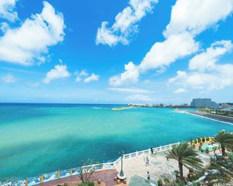 Hilton Okinawa Chatan Resort - אוקינאווה סיטי - חוף