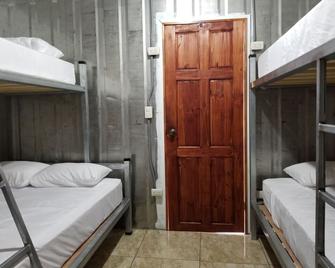 Arenal Container Hostel - La Fortuna