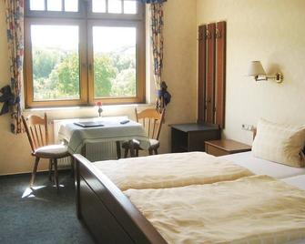 Moselhotel Lesura - Bernkastel-Kues - Schlafzimmer