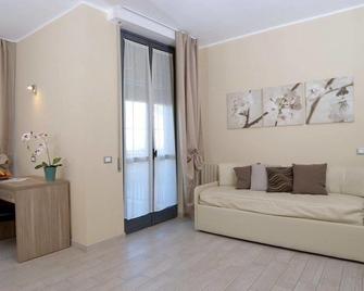Villa Gioiosa - Діано-Марина - Вітальня