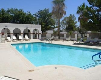 Charming Villa in great location of Villas West! - Green Valley - Bazén