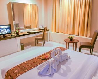 Sahid T-More Hotel - Kupang - Habitación