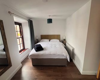Alfies Little Townhouse - Carrickmacross - Bedroom