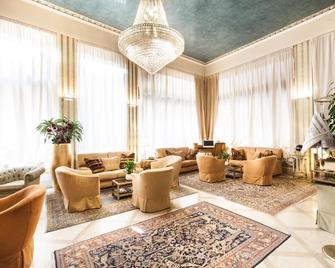 Hotel San Luca - Verona - Edificio