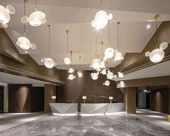 Ramada by Wyndham Yangzhou Slender West Lake - Yangzhou - Rezeption