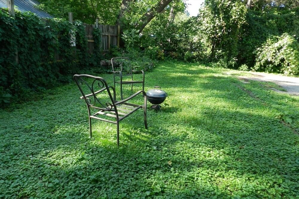Side A-Convenient and comfortable home near waterfront- - Sun Prairie - Terasa