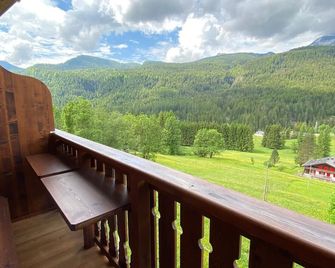 Lino Deluxe Suite - Borca di Cadore - Balkon