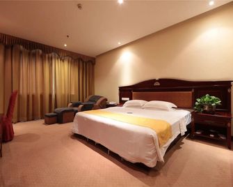 Nanzhou Hotel - غوانغزهو - غرفة نوم