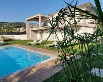 I Tre Olivi - Appartamento 'Il Porto' - Garda