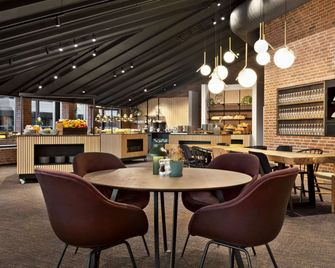 Comwell H.C. Andersen Odense - אודנס - מסעדה