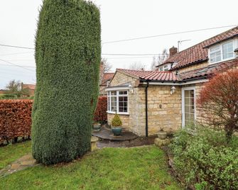 22 Beckside - Lincoln