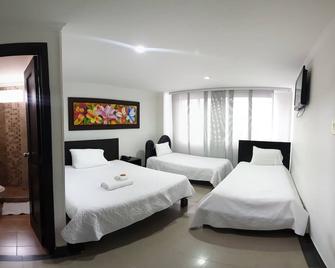 Hotel Andinos Plaza Pitalito - Pitalito - Bedroom