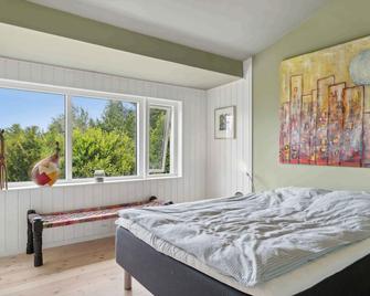 Cozy and large summer house near Roskilde Fjord - Olsted - Habitación