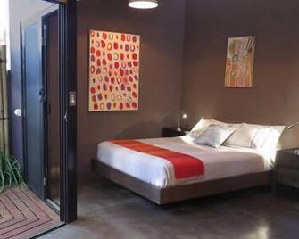 Studio Five Your Apartment In Alice Springs - Alice Springs - Bedroom