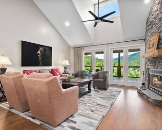 Springdale Resort - Canton - Sala de estar