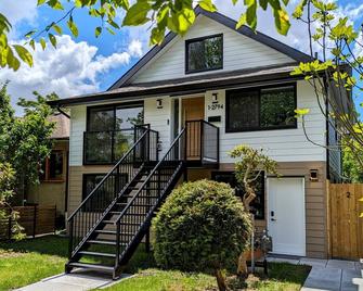 Convenient Ground-Floor Suite Near Pne With Easy Access Everywhere - Vancouver