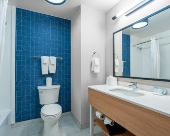 Spark by Hilton Atlanta Kennesaw Town Center - Kennesaw - Bedroom