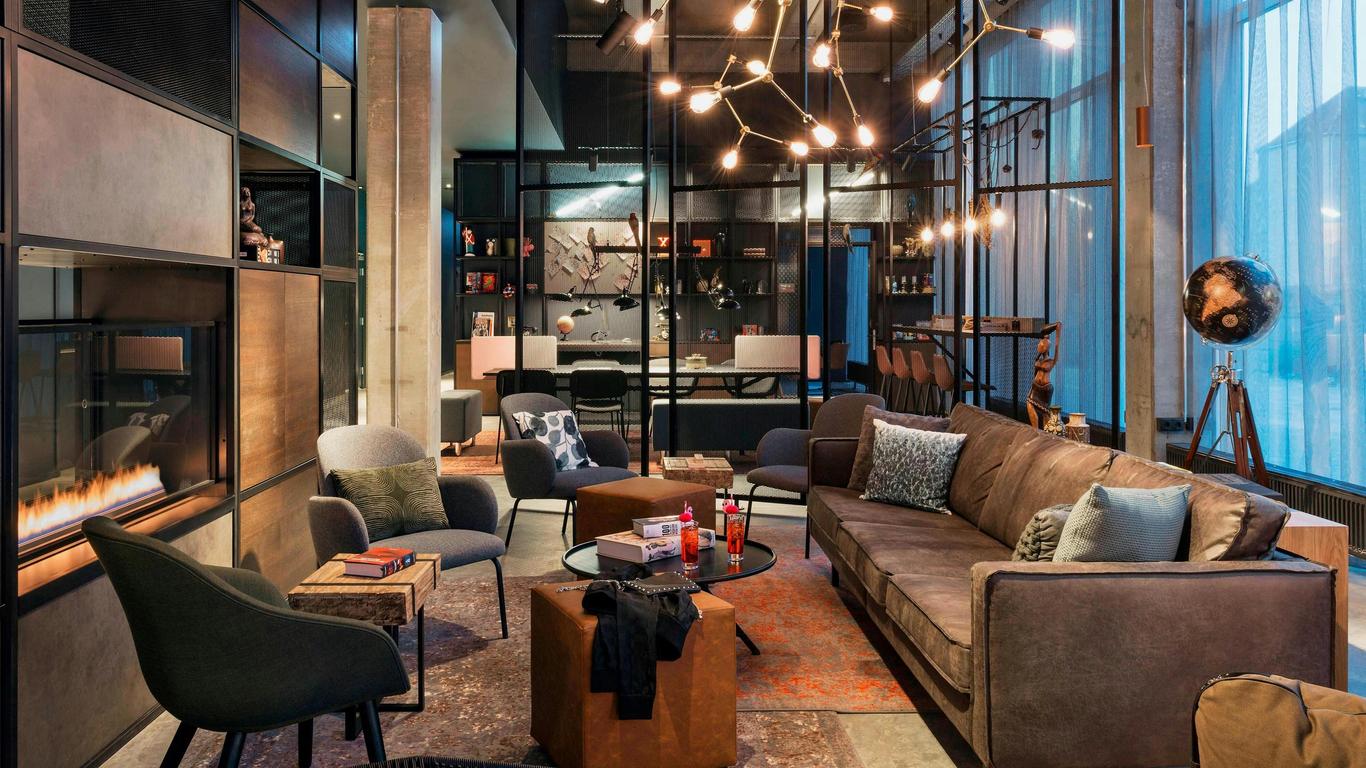 Moxy Copenhagen Sydhavnen