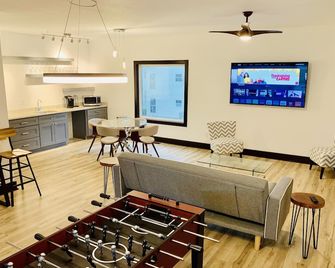 Mansion in Midtown Atlanta - Atlanta - Salon