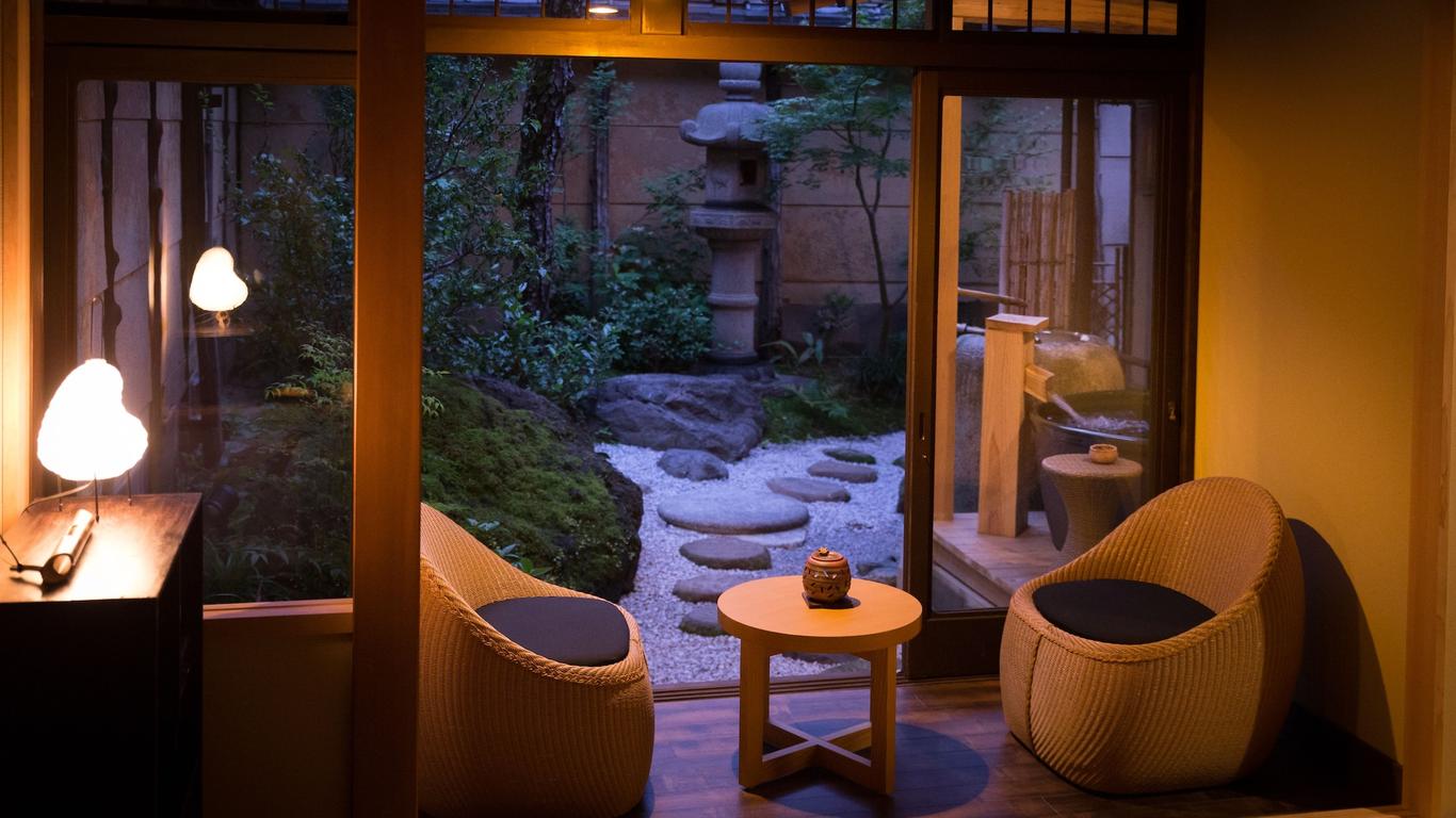 Nazuna Kyoto Nijo-tei