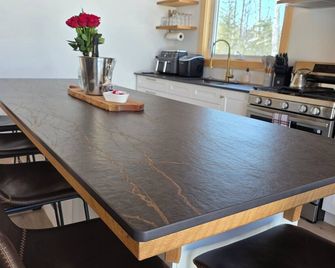 Off-grid cottage - Caraquet - Essbereich