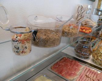 Hotel Parrini - Follonica - Buffet