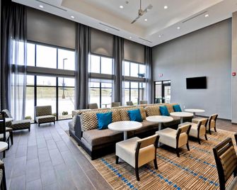 Homewood Suites by Hilton Cincinnati/West Chester - West Chester - Lounge