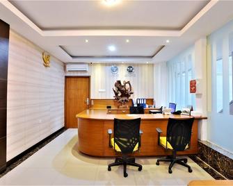 Kasira Residence Serviced Apartment - South Tangerang City - Front desk