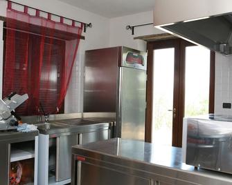 Country House Antiche Dimore - Abbateggio - Kitchen