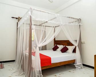 Wayside Guest - Mirissa - Bedroom