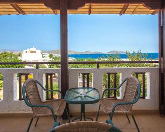 Elounda Breeze Resort - Elounda - Parveke