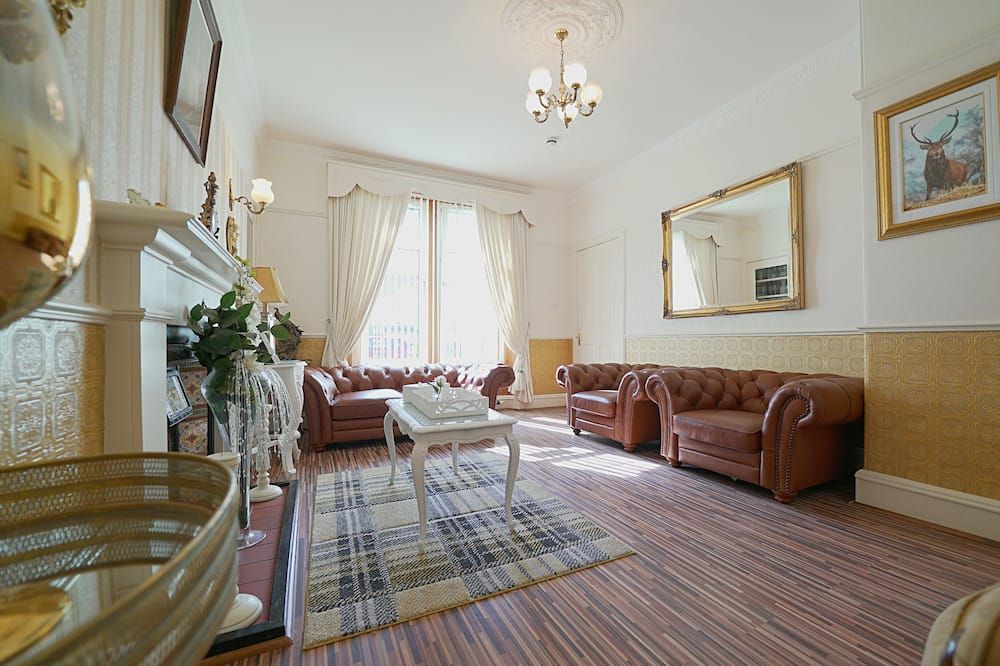 The Old Tramhouse Self Catering Apartments - Stirling - סלון